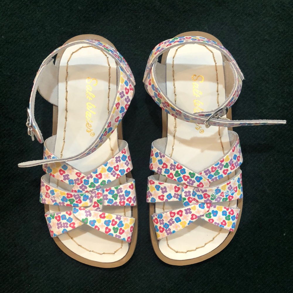 Girls Salt water sandals
